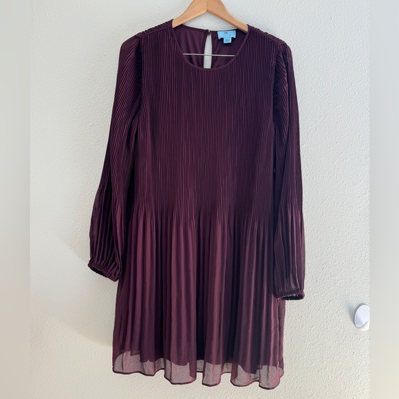 CeCe Pleated Front Long Sleeve Crewneck Dress - Picture 2 of 4